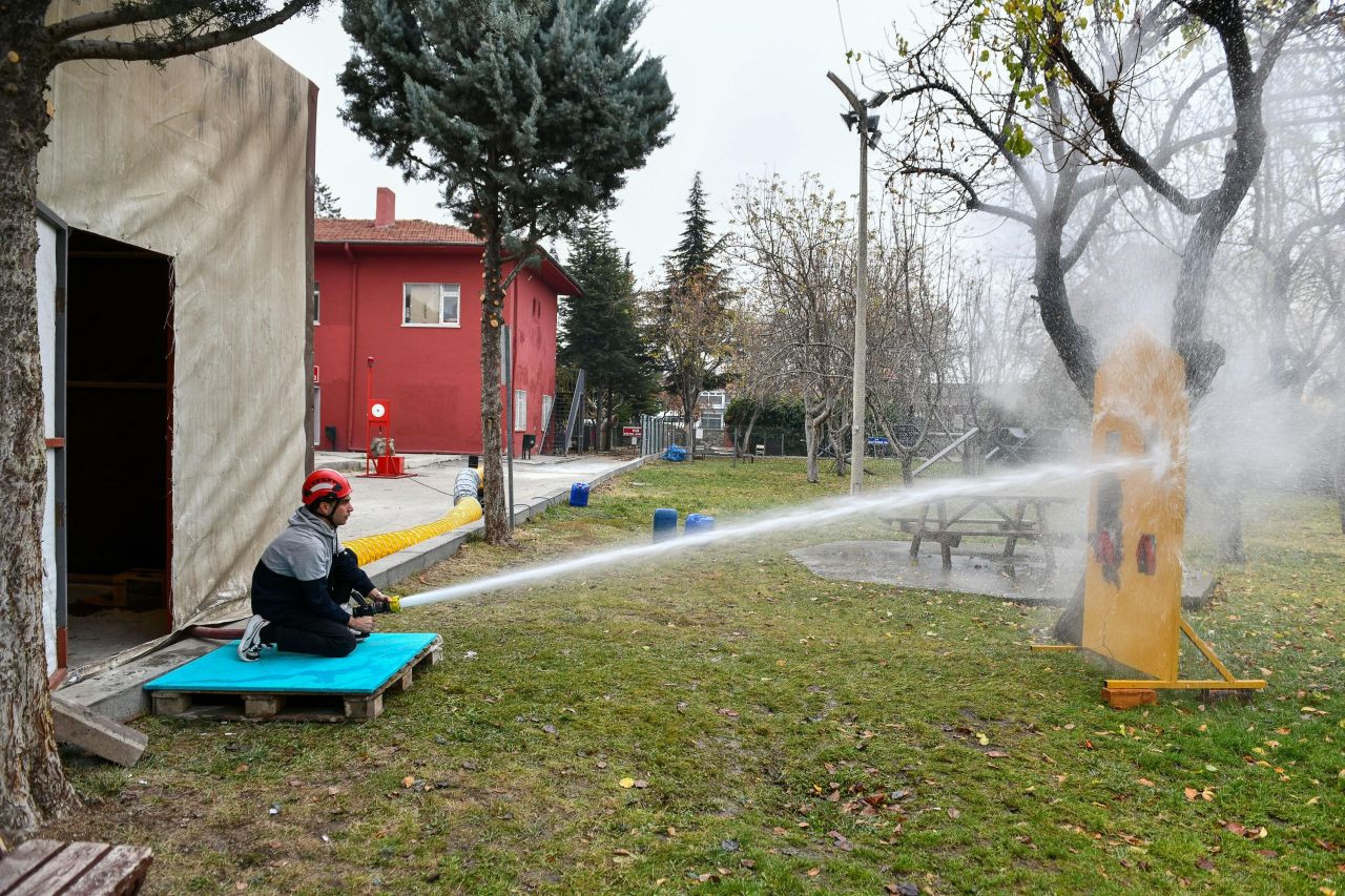 Ankara'da 300 İtfaiye Memuru İçin Mülakat Sürecine Başlandı - Sayfa 2