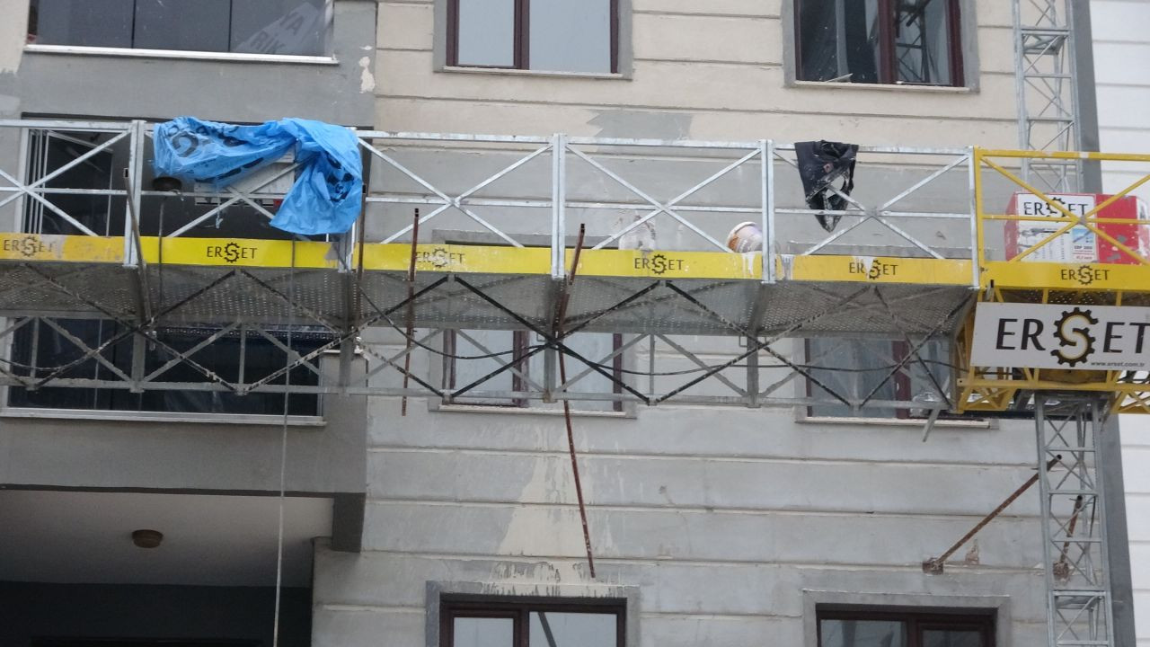 Malatya'da İskeleden Düşen 3 İşçi Ağır Yaralandı - Sayfa 5