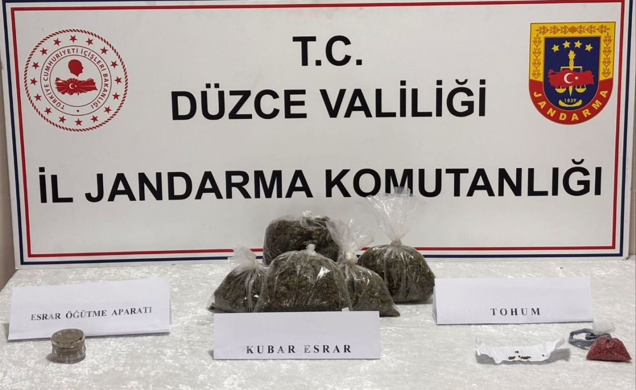 Düzce’de Uyuşturucu Operasyonunda Yakalanan Şüpheli Tutuklandı - Sayfa 1