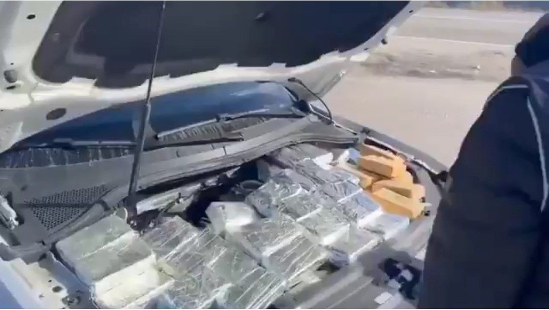 Van’da Araç Motorunda 53 Kilo Eroin Ele Geçirildi - Sayfa 2