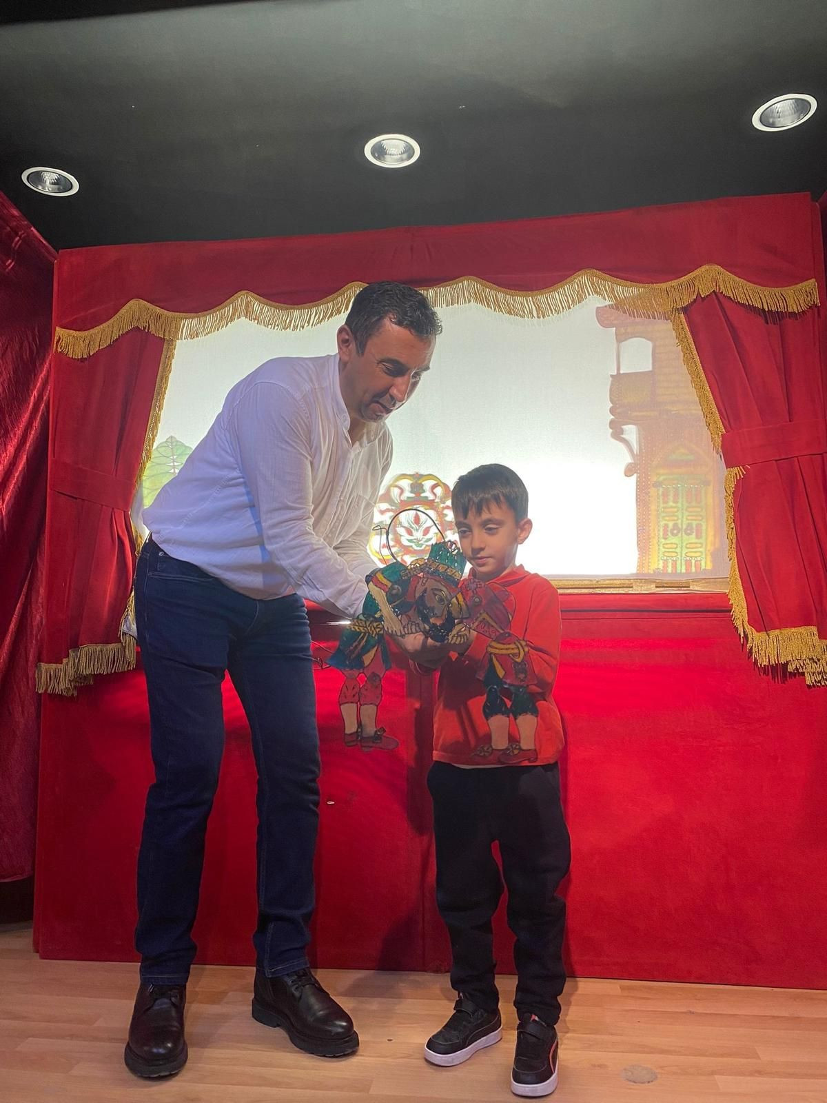 Serdivan Belediyesi' nden "Her Okula Bir Tiyatro" - Sayfa 4