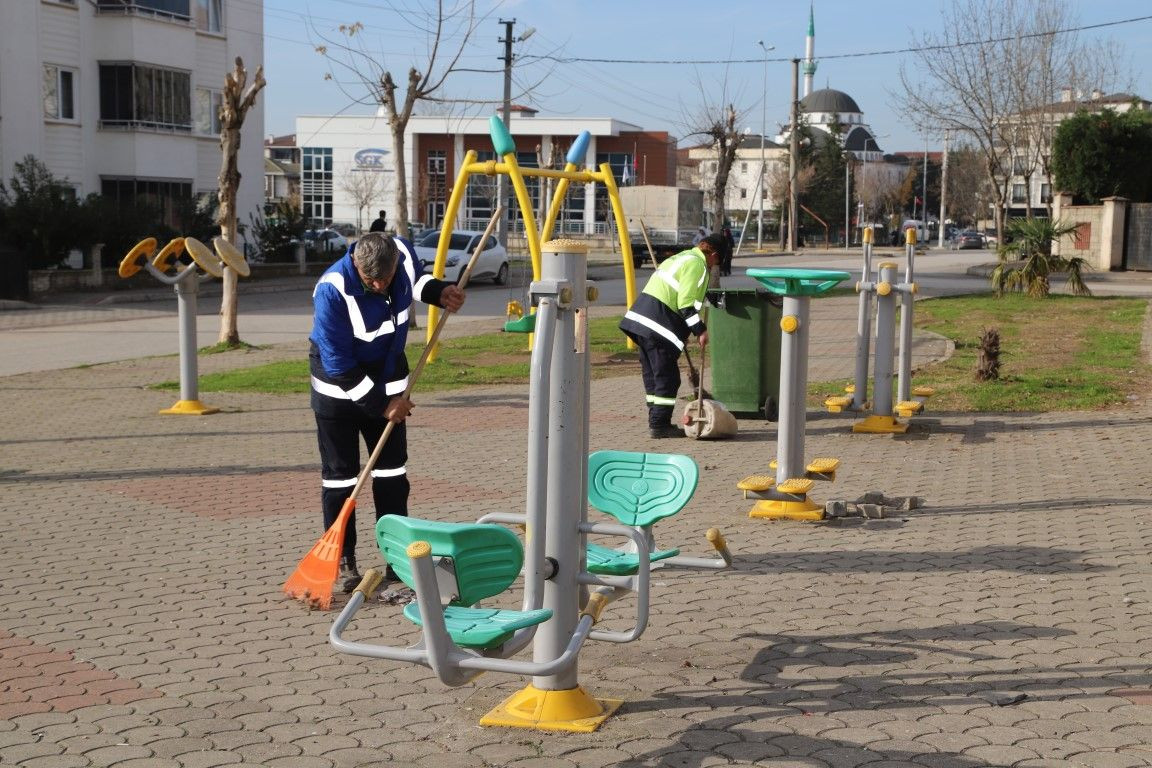 Hendek'te sorunlar tek tek çözülüyor! Mahallelerde çalışmalar devam ediyor! - Sayfa 10