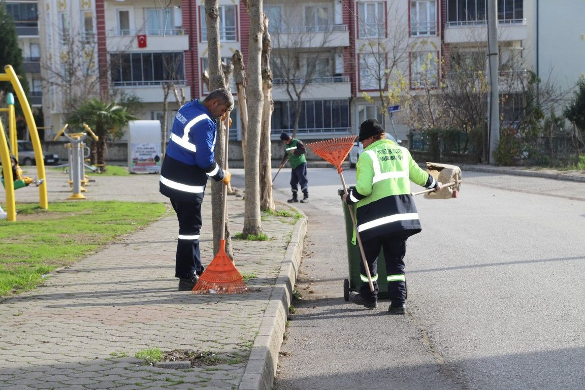 Hendek'te sorunlar tek tek çözülüyor! Mahallelerde çalışmalar devam ediyor! - Sayfa 12