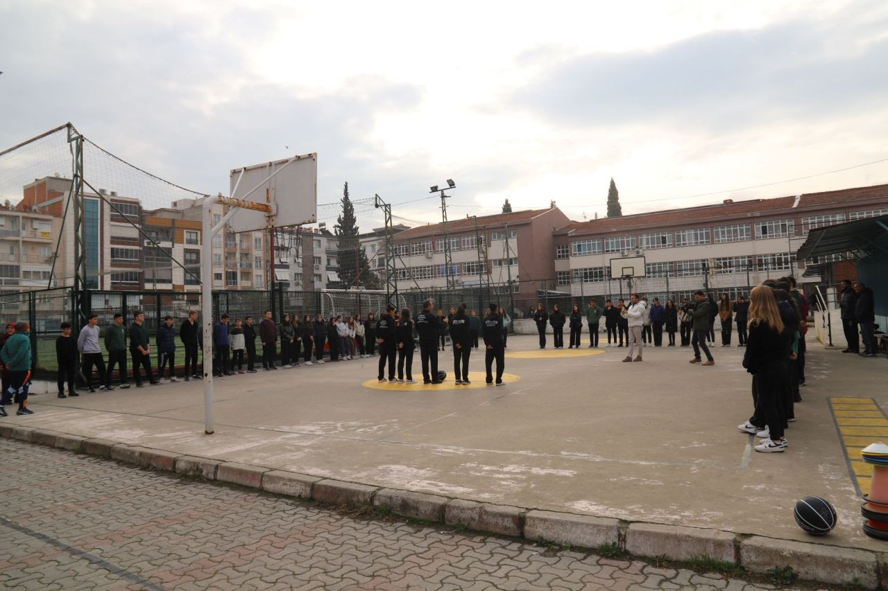 Turgutlu Belediyespor’dan Öğrencilere Spor Teşviki Ve Maç Daveti - Sayfa 2