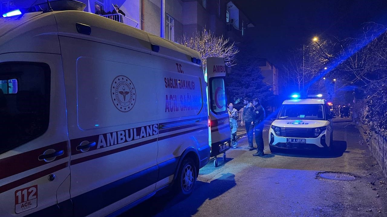 Kayseri'de Düğünde Bıçaklı Kavga: 1 Kişi Yaralandı