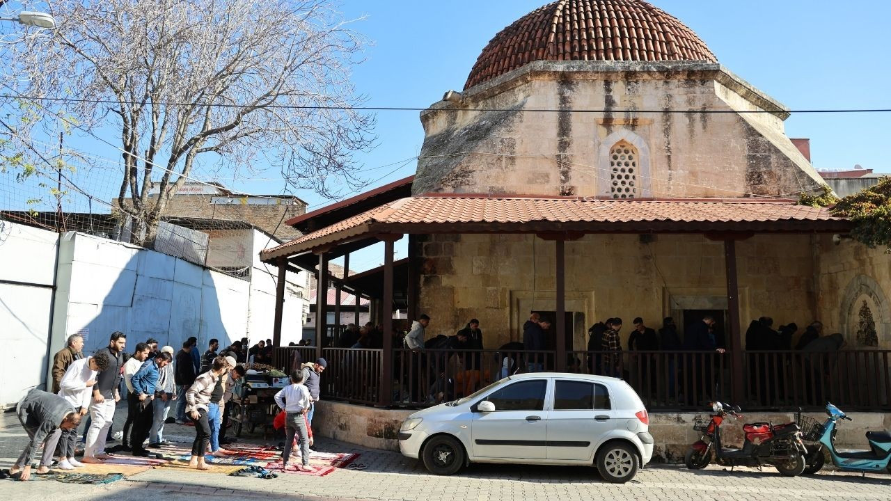 615 yıllık Ağca Mescit Cami, Adana'nın geçmişine ışık tutuyor