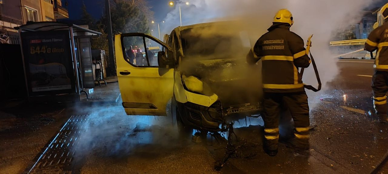 Balık yüklü araç alev topuna döndü! - Sayfa 3