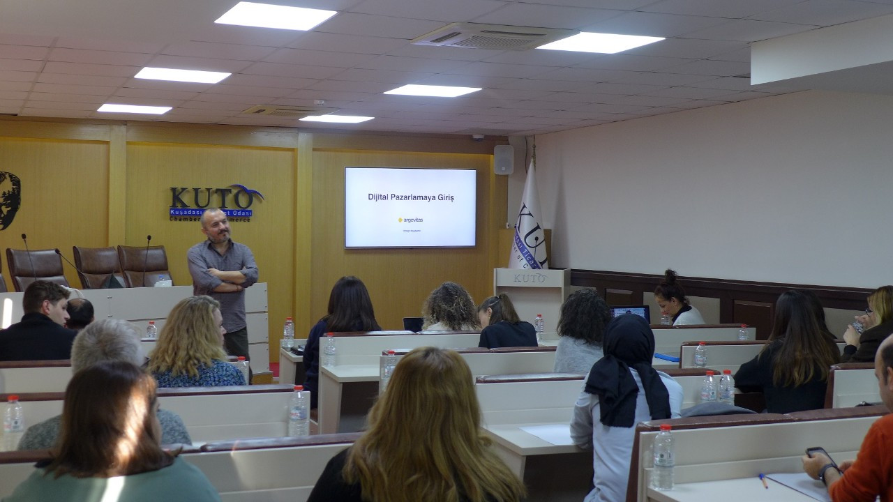 KUTO’da 'Dijital Pazarlamaya Giriş' eğitimleri sürüyor