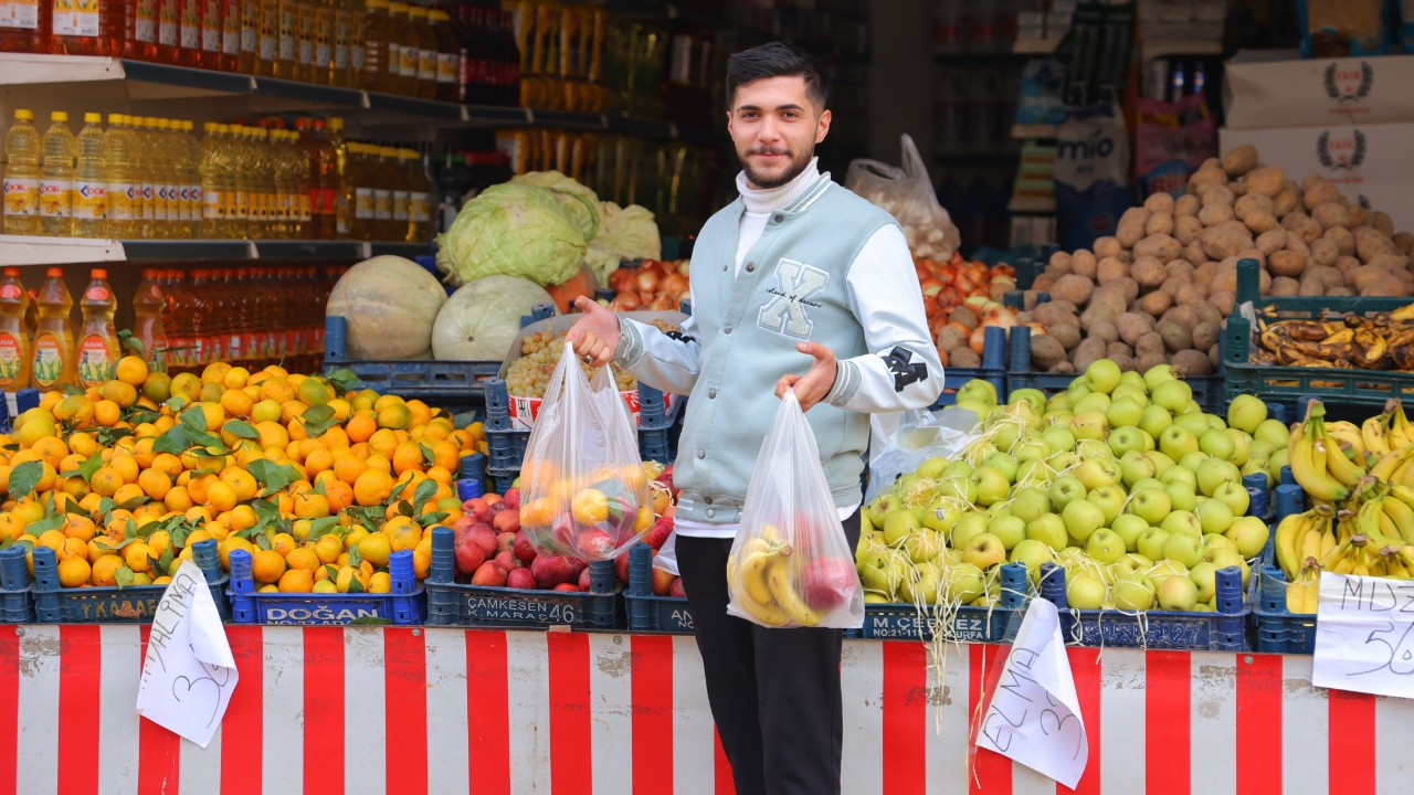 Askıda meyve, sebze ile ihtiyaç sahiplerine destek