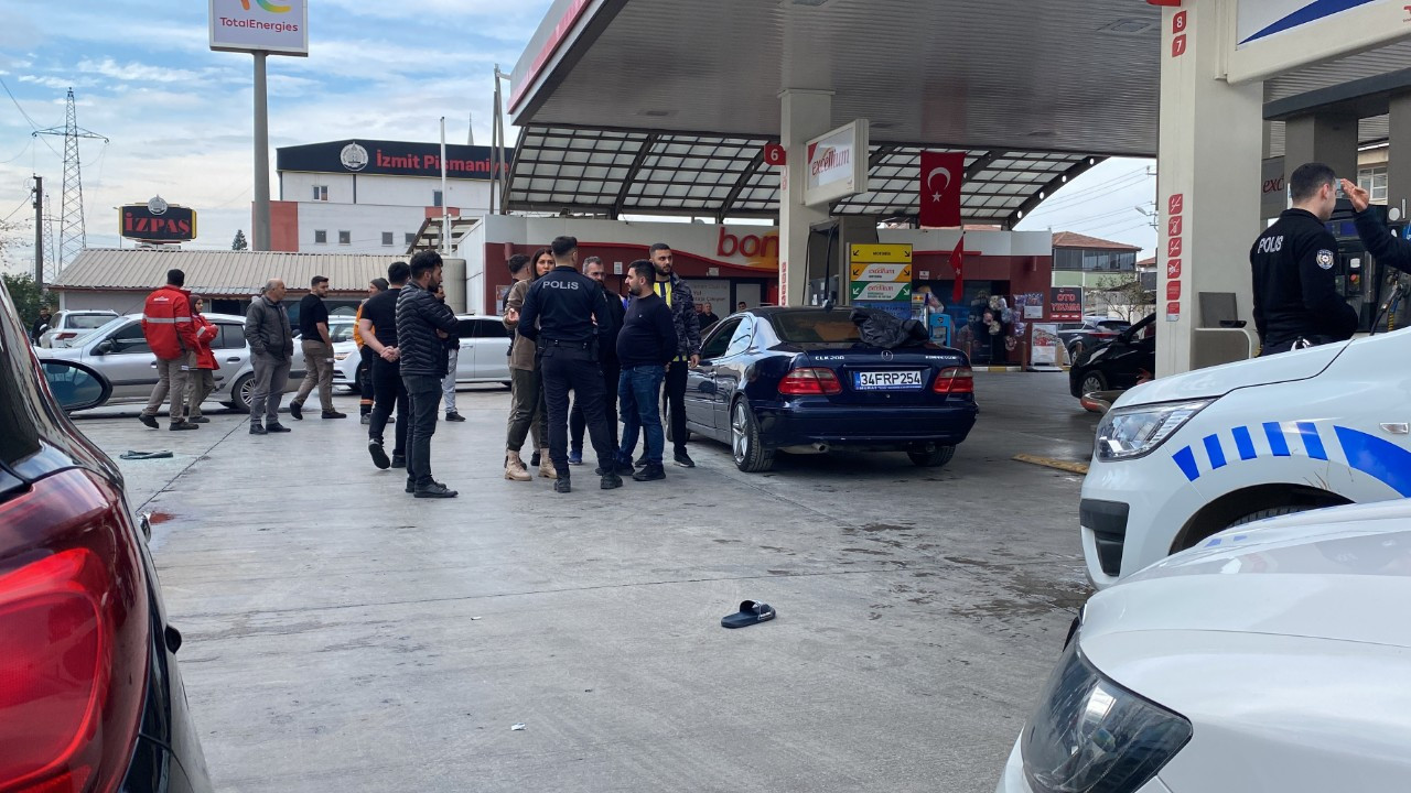 Kocaeli'de Akaryakıt İstasyonunda Kavga: 8 Yaralı