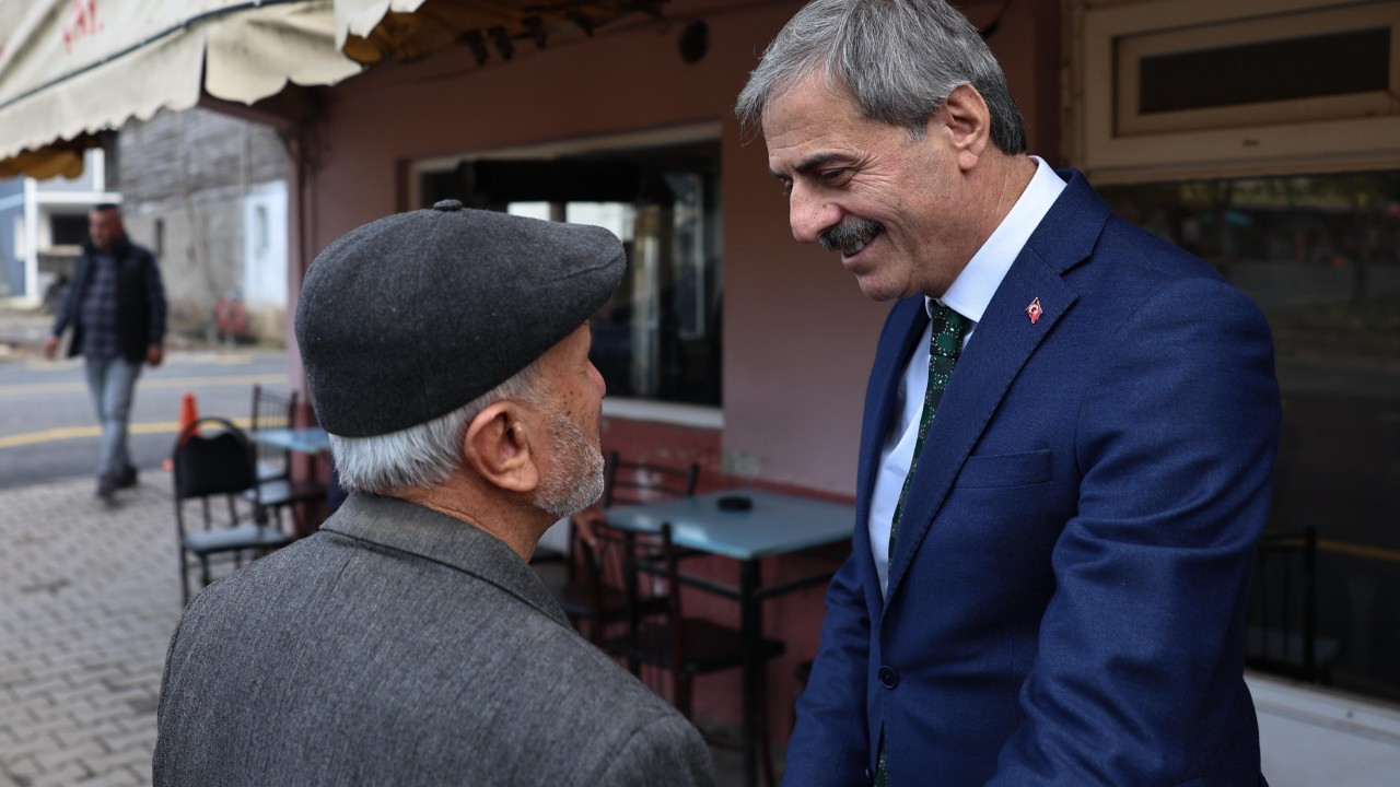 Başkan Alemdar şehri karış karış geziyor: Her ilçeye, her mahalleye hizmet