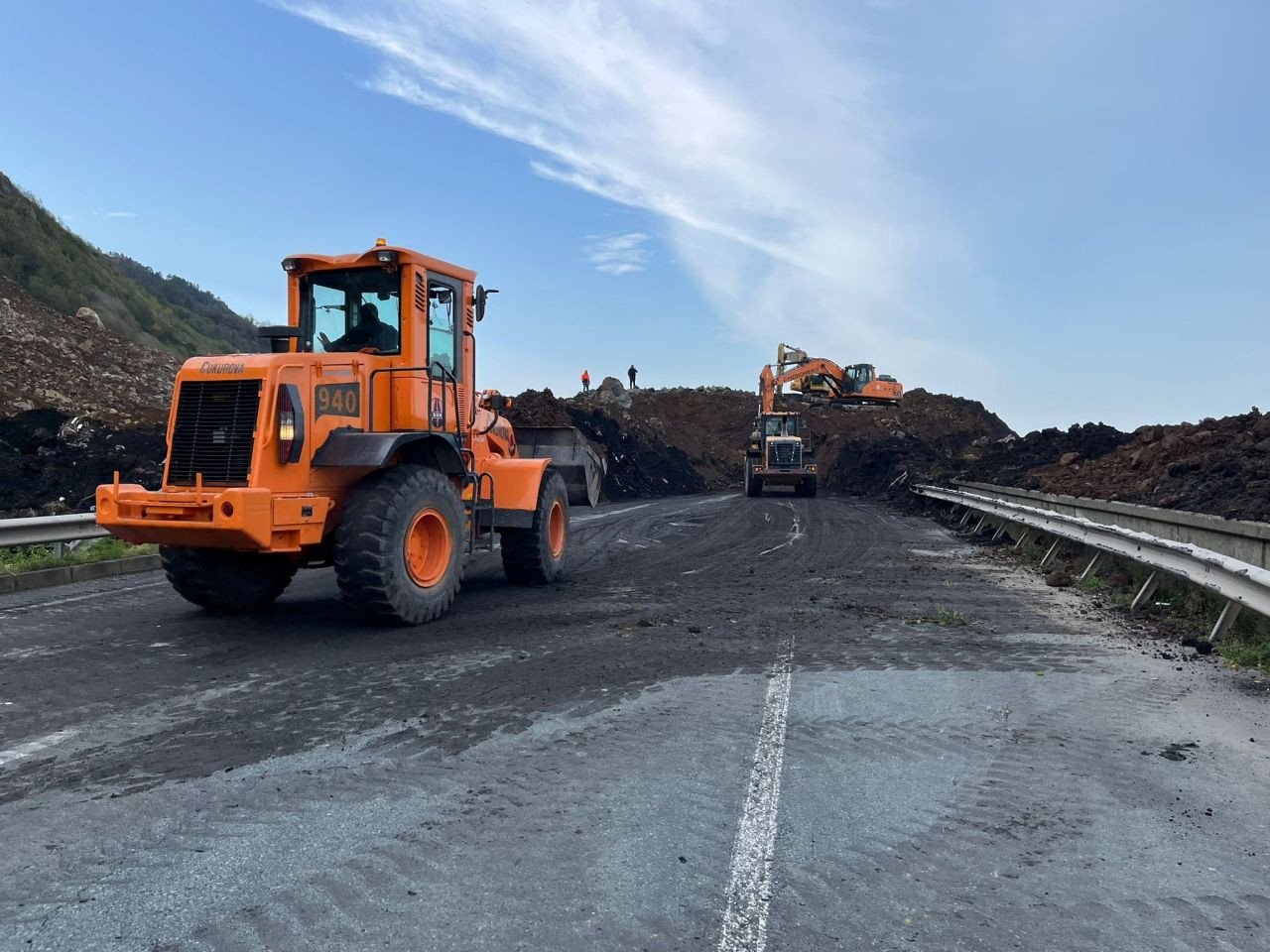 Artvin'de Heyelan Nedeniyle İki Ev Tedbir Amaçlı Tahliye Edildi - Sayfa 1