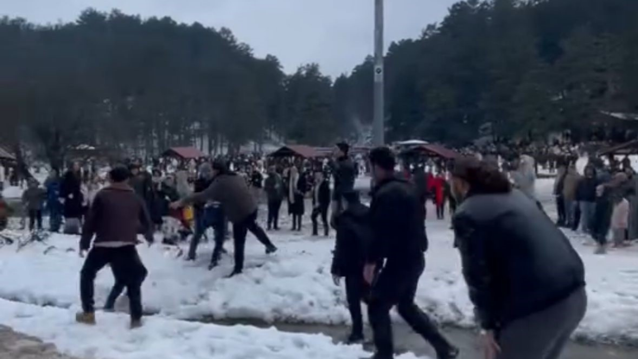 Bolu’daki Hamsi Festivalinde Kavga Çıktı: Yumruklar Havada Uçuştu