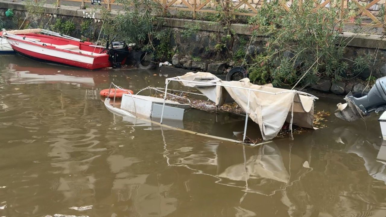 Marmaris’te Rekor Yağış: Balıkçı Tekneleri Batma Tehlikesiyle Karşı Karşıya - Sayfa 3