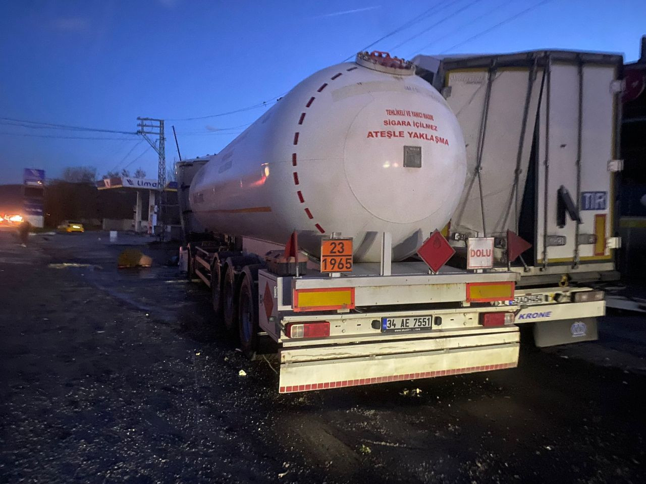 Samsun’da LPG Yüklü Tanker Tıra Çarptı: Facianın Eşiğinden Dönüldü - Sayfa 2
