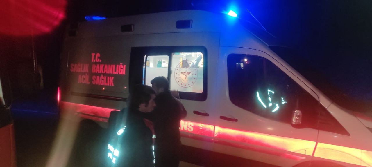 Van Bahçesaray’da Minibüs Kazası: 3 Kişi Yaralandı - Sayfa 3