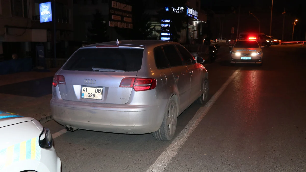 Düzce'de İşten Çıkarılan İşçi Patronunu 14 Yerinden Bıçakladı - Sayfa 1