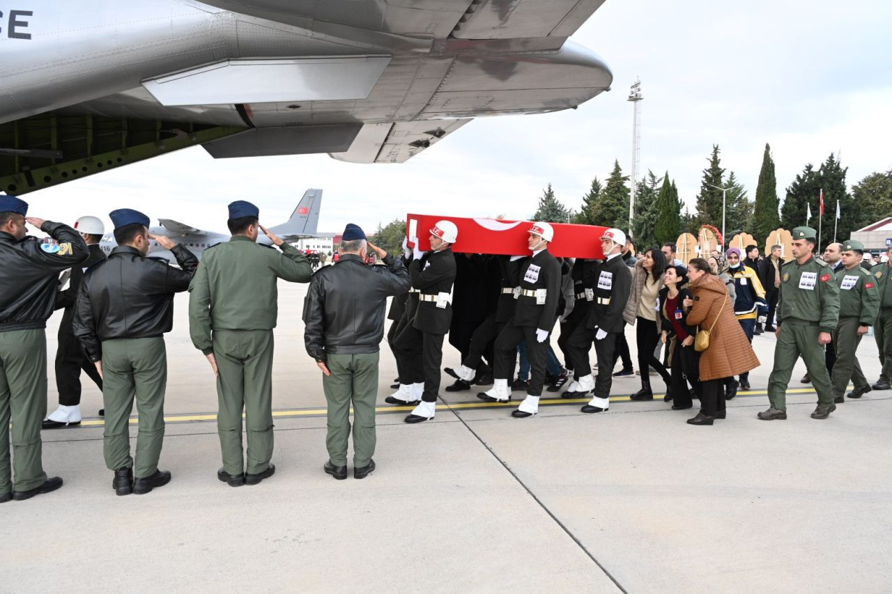 Isparta Şehitlerini Gözyaşları İle Uğurladı - Sayfa 9