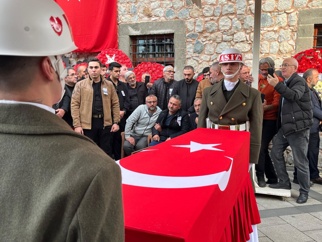 Isparta Şehitlerinden Teğmen Ceyhun Kalyoncu'ya Babasının Yürek Burkan Vedası... - Sayfa 4