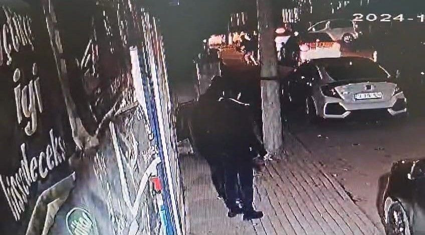 Kavga Ettiği Arkadaşını Bıçaklayan Şüpheli Adliyeye Sevk Edildi - Sayfa 1