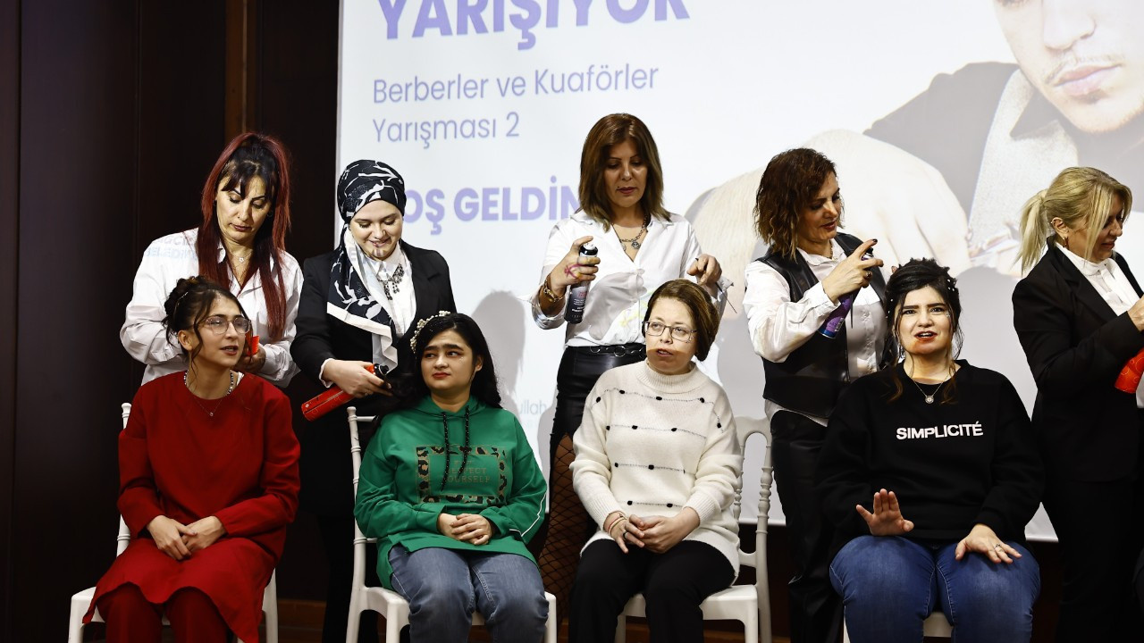 Bağcılar'da Dünyanın En İyi Kuaförleri Engelliler İçin Yarıştı