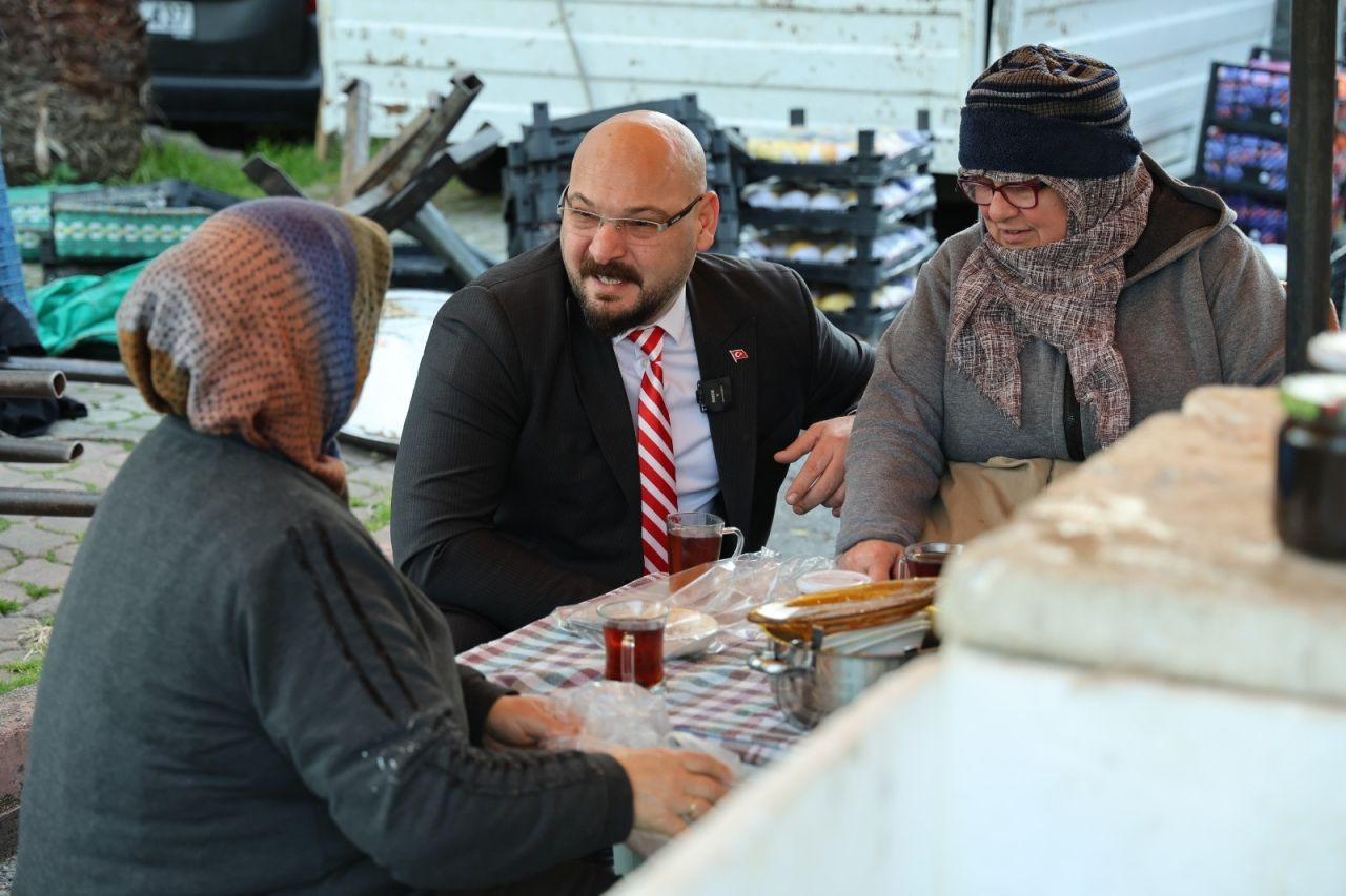Atakum Belediyesi’nden Mobil Aşevi Hizmeti: Vatandaşlara Sıcak Çorba İkramı - Sayfa 4