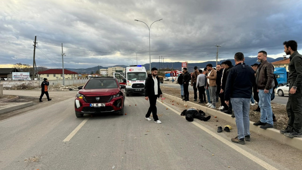 Emet’te Otomobilin Çarptığı Yaşlı Adam Ağır Yaralandı