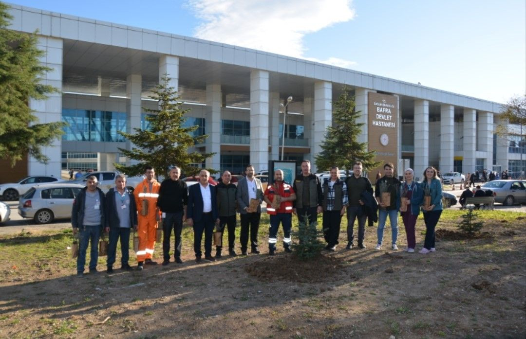 Bafra Devlet Hastanesi’nde Fidan Dikimiyle Yeşil Bir Gelecek - Sayfa 3