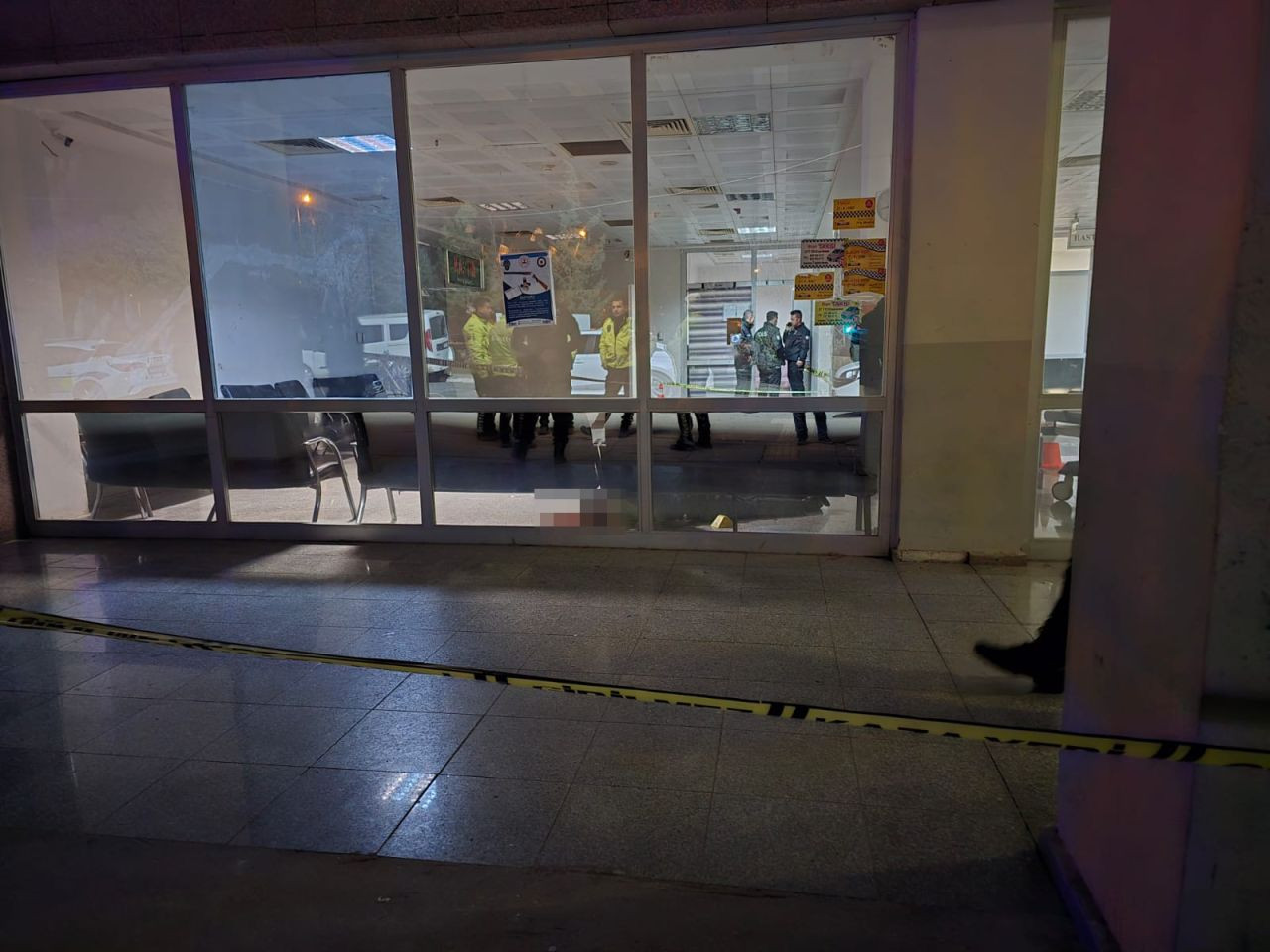 Gaziantep'te Hastane Acil Servisinde Emekli Polis Memurunun Şok İntiharı - Sayfa 3