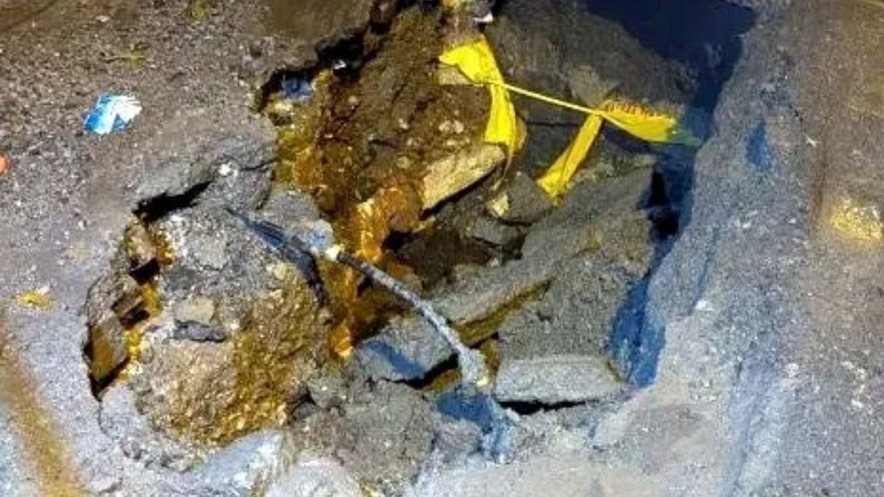 İstanbul'da Yağmur Yağışı İle Yol Çöktü: 2 Evi Su Bastı, Vatandaş İSKİ'ye Tepki Gösterdi! - Sayfa 2