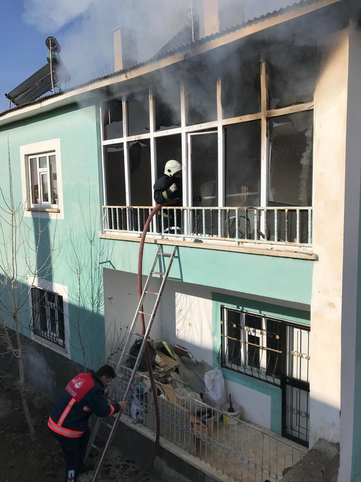 Van’da Korkutan Ev Yangını! - Sayfa 2