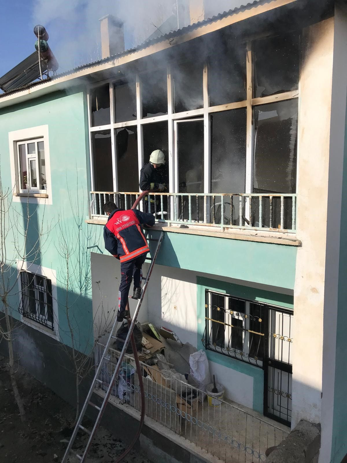 Van’da Korkutan Ev Yangını! - Sayfa 3