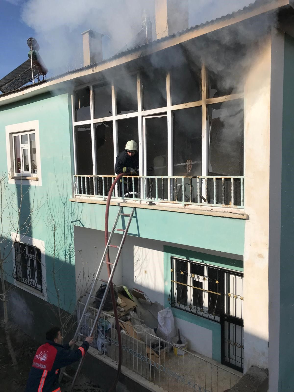 Van’da Korkutan Ev Yangını! - Sayfa 4