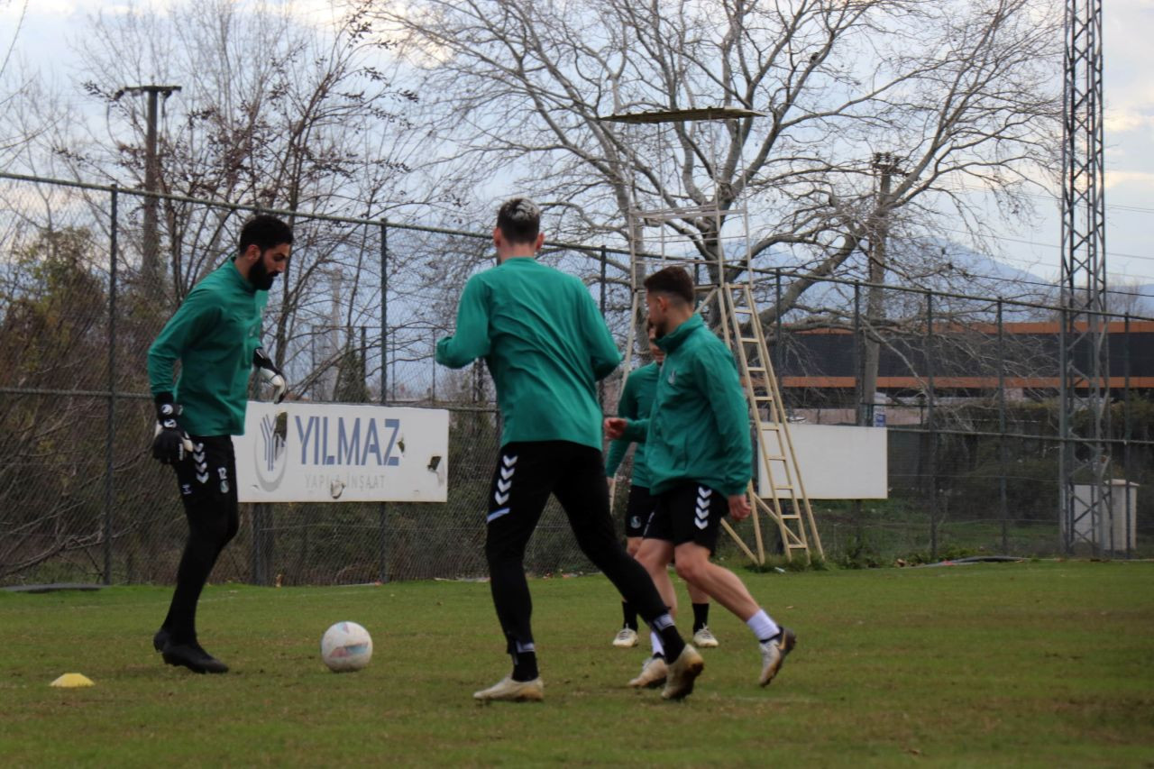 Mesut Bakkal: "Iğdır Ve Erzurum Maçları Final Niteliğinde" - Sayfa 3