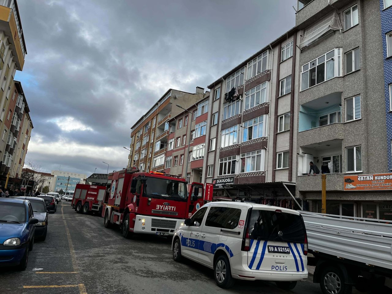 Tekirdağ’da Apartman Yangını: Anne ve Çocuğu Dumandan Etkilendi - Sayfa 2