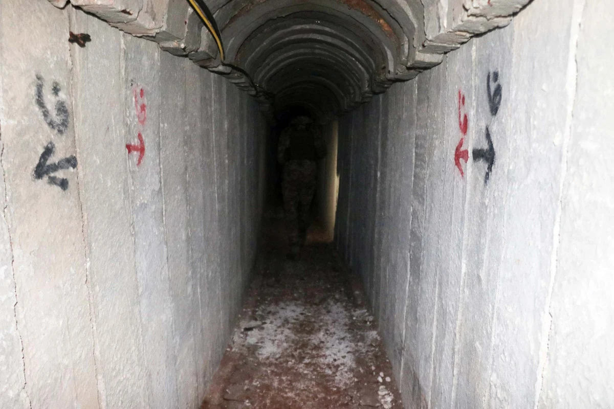 Tel Rıfat ve Münbiç’te Terör Tünelleri Ortaya Çıktı: Köstebek Yuvasına Çevirmişler - Sayfa 1