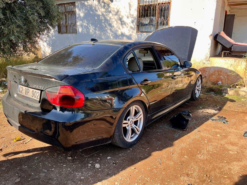 Park Halindeki Lüks Araç Alev Aldı, Araç Sahibi 'Allah Beterinden Korusun' Dedi - Sayfa 7