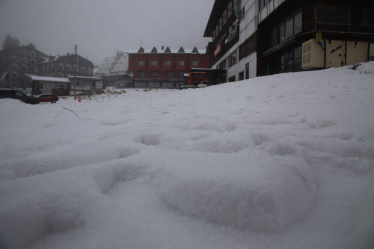 Kar Tatilcilerine Sevindirici Haber: Uludağ Beyaza Büründü - Sayfa 1