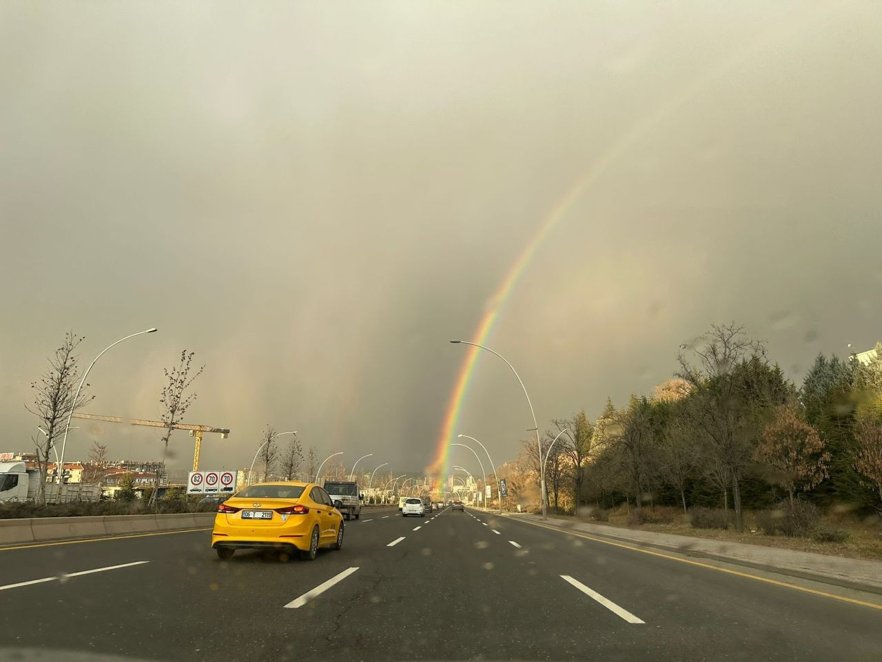 Ankara’da Sağanak Sonrası Gökkuşağı Büyüledi - Sayfa 1