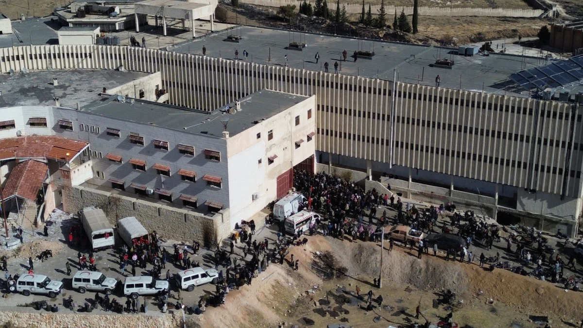 Sednaya Hapishanesi’nde Dehşet Manzaraları: İşkenceden Ölenleri Parçaladıkları Makinalar - Sayfa 6