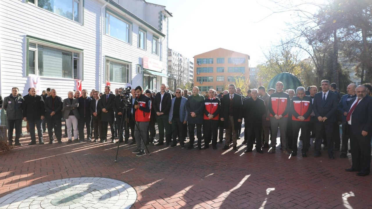 Diyarbakır’da Çiftçilere 483 Bin Fidan ve Tarımsal Malzeme Desteği