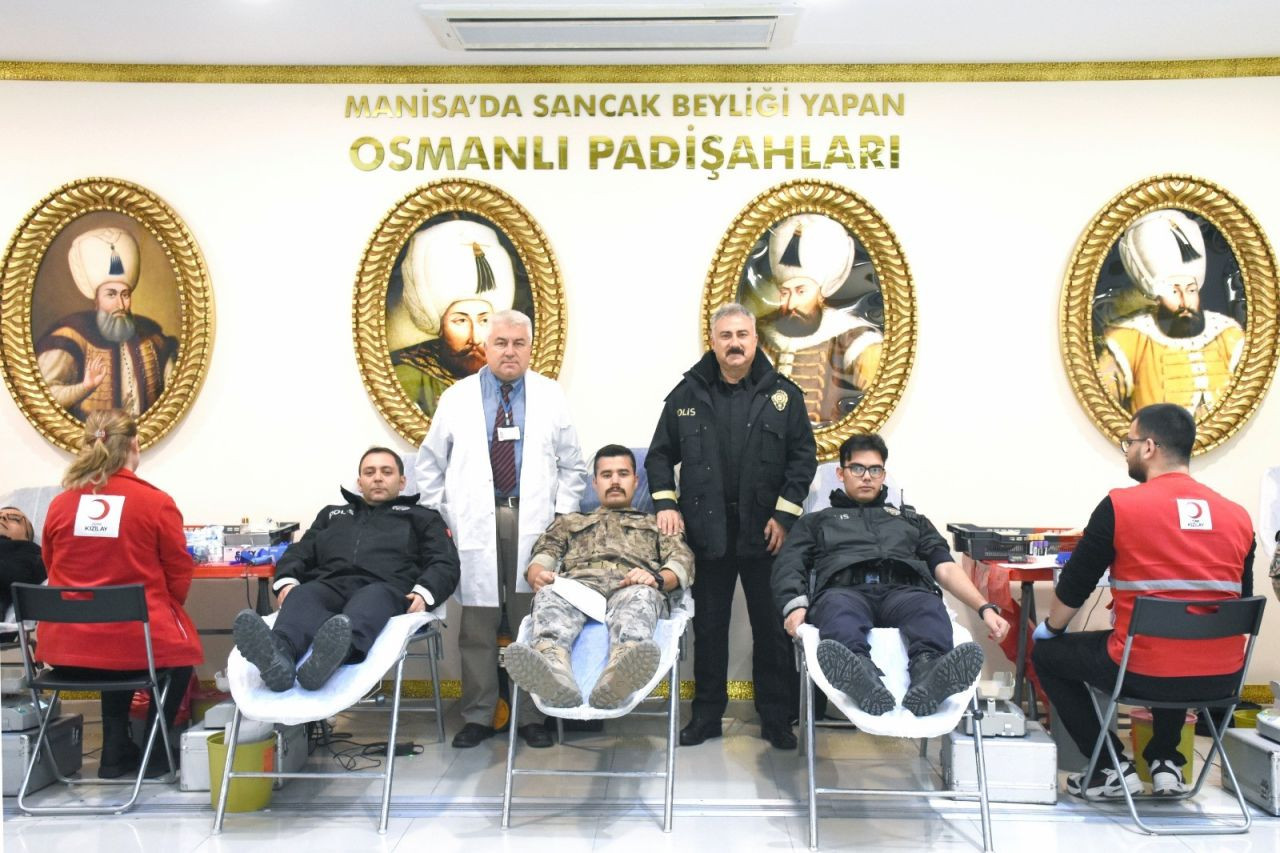 Manisa Emniyet Müdürlüğü’nden Kan Bağışına Destek - Sayfa 1