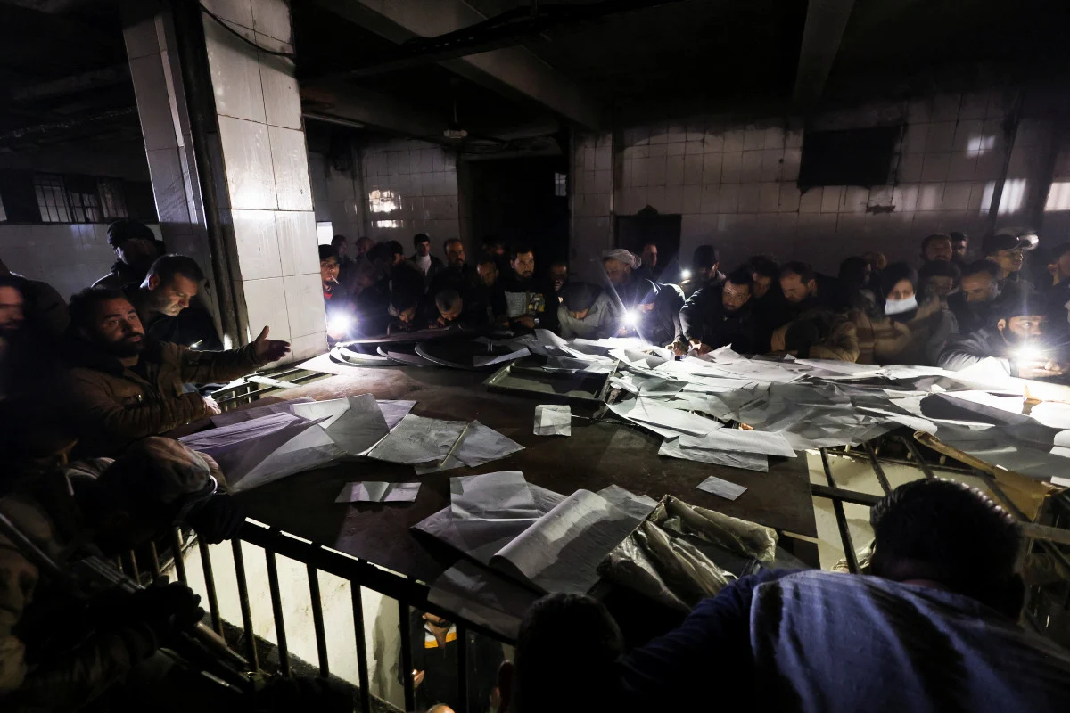 Suriye'de Esad Rejiminin Korkunç İzleri: Gözleri Oyulmuş Cesetler... - Sayfa 1