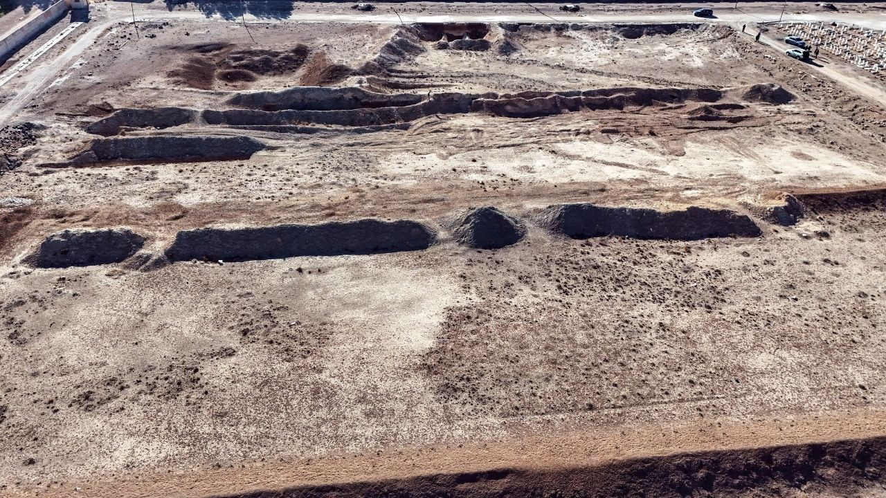 Şam’da Korkunç Görüntüler: Toplu Mezar Ortaya Çıktı