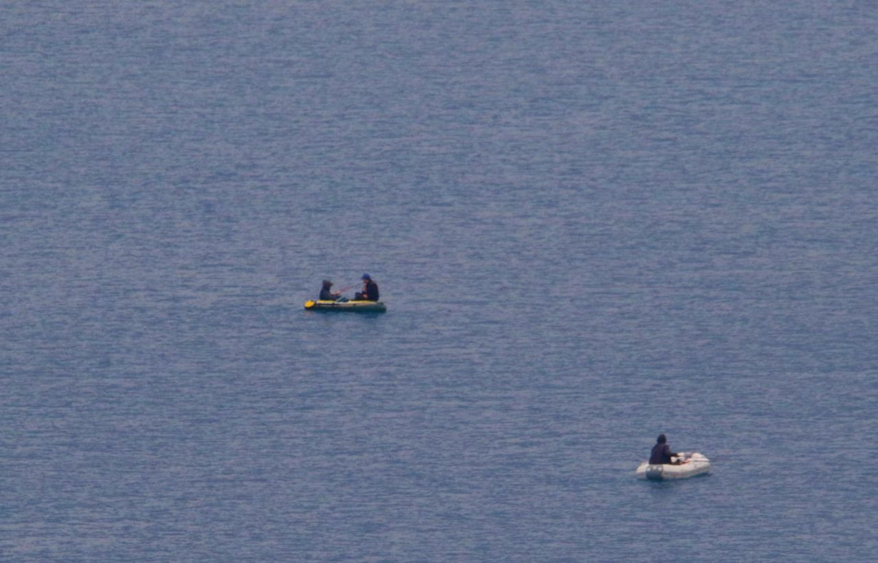 Antalya'da Yağmura Rağmen Şemsiye Altında Deniz Keyfi - Sayfa 7