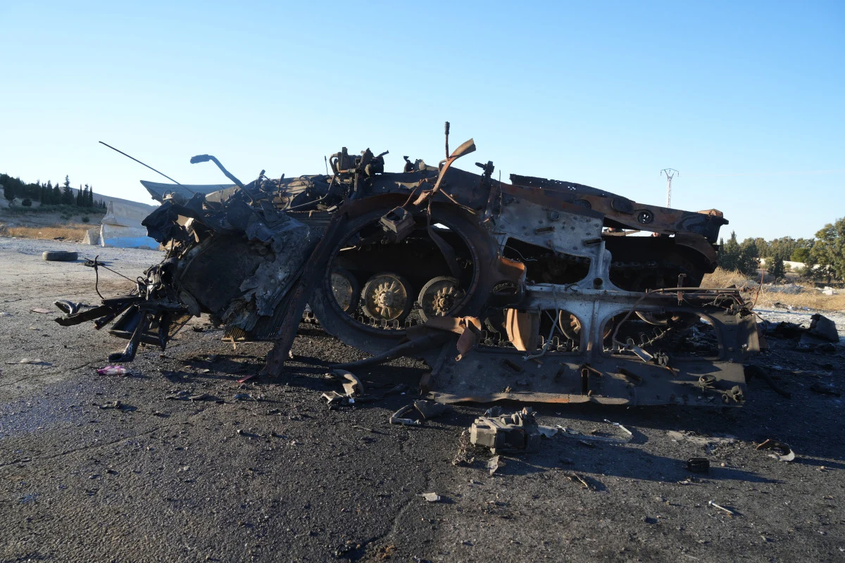 Münbiç'te PKK/YPG Panik Hali: Araçlarını Ateşe Vererek Kaçtılar - Sayfa 7