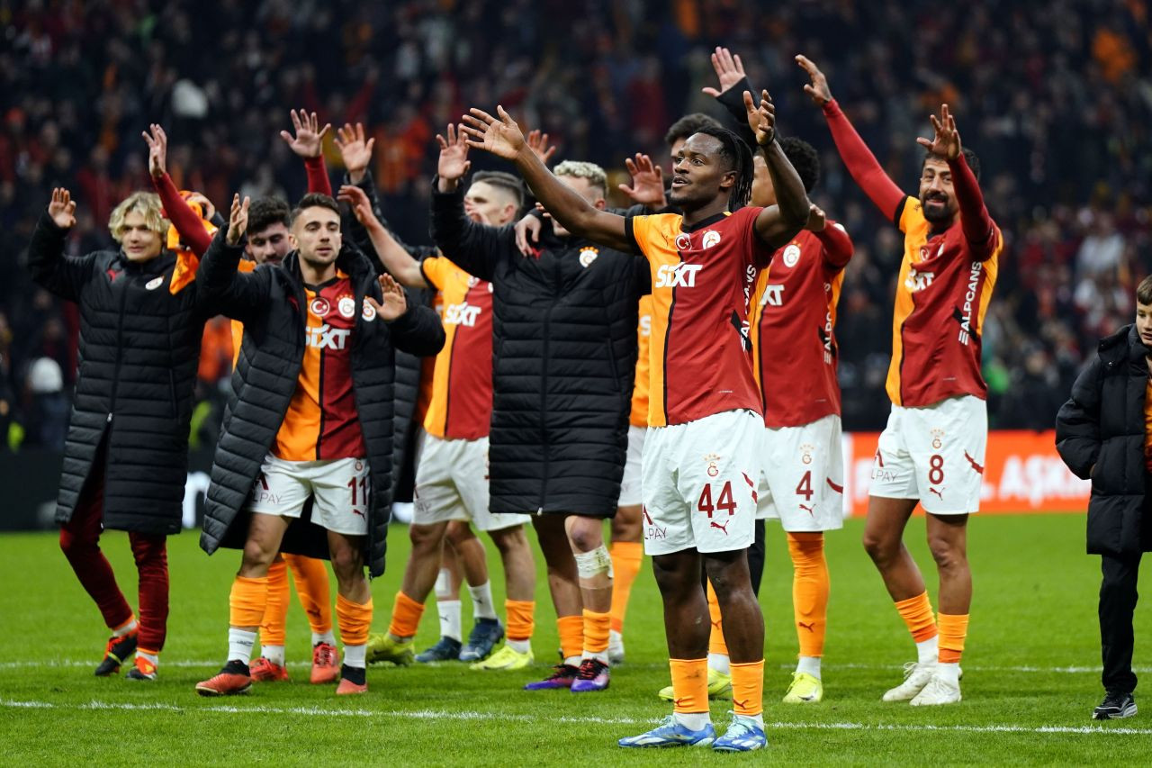 Michy Batshuayi’den Galatasaray Taraftarına Coşkulu 3’lü - Sayfa 2