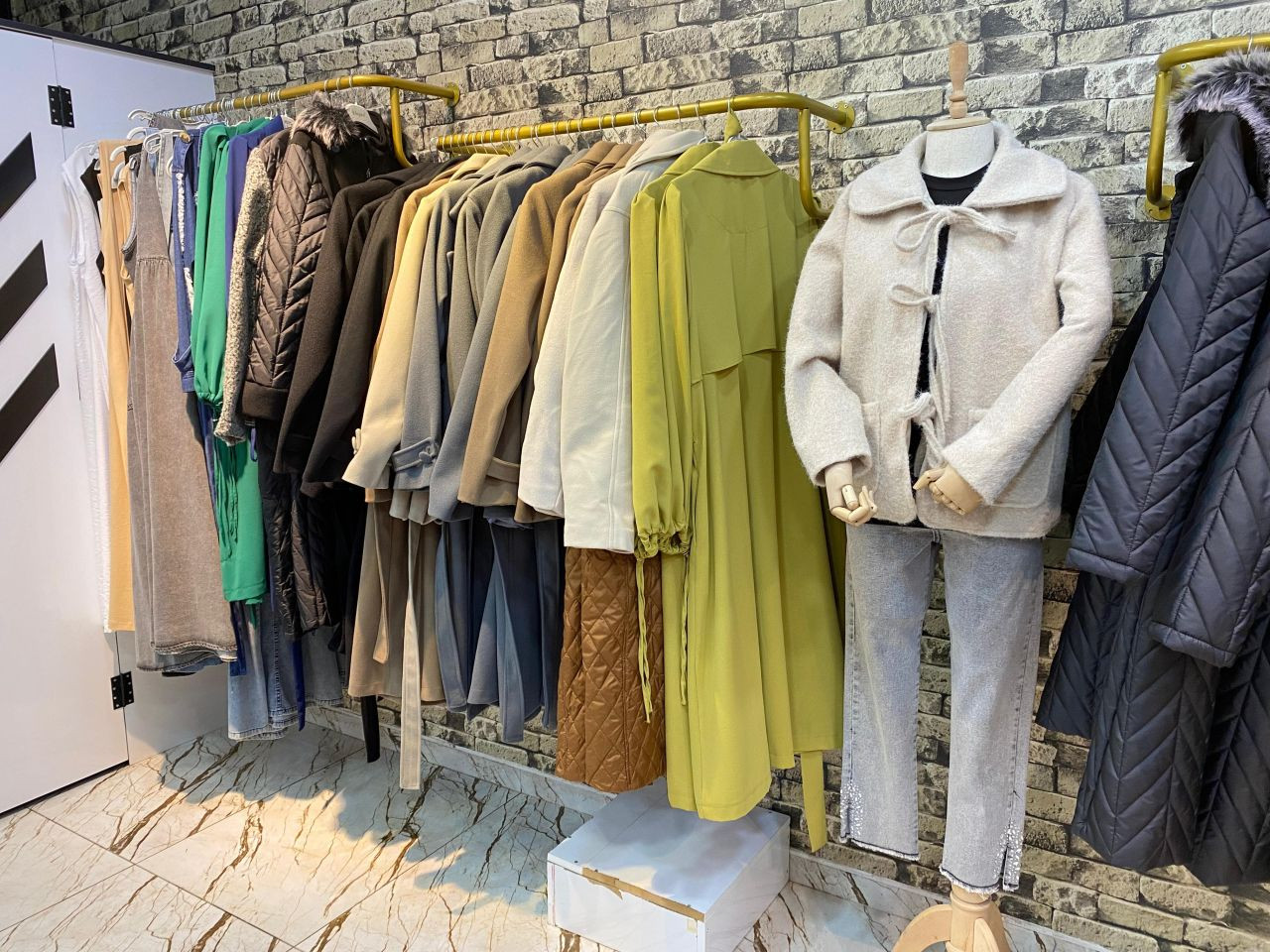 Akyazı’da Haylaz Kedi Elbise Çaldı: Güvenlik Kamerası O Anları Kaydetti - Sayfa 4