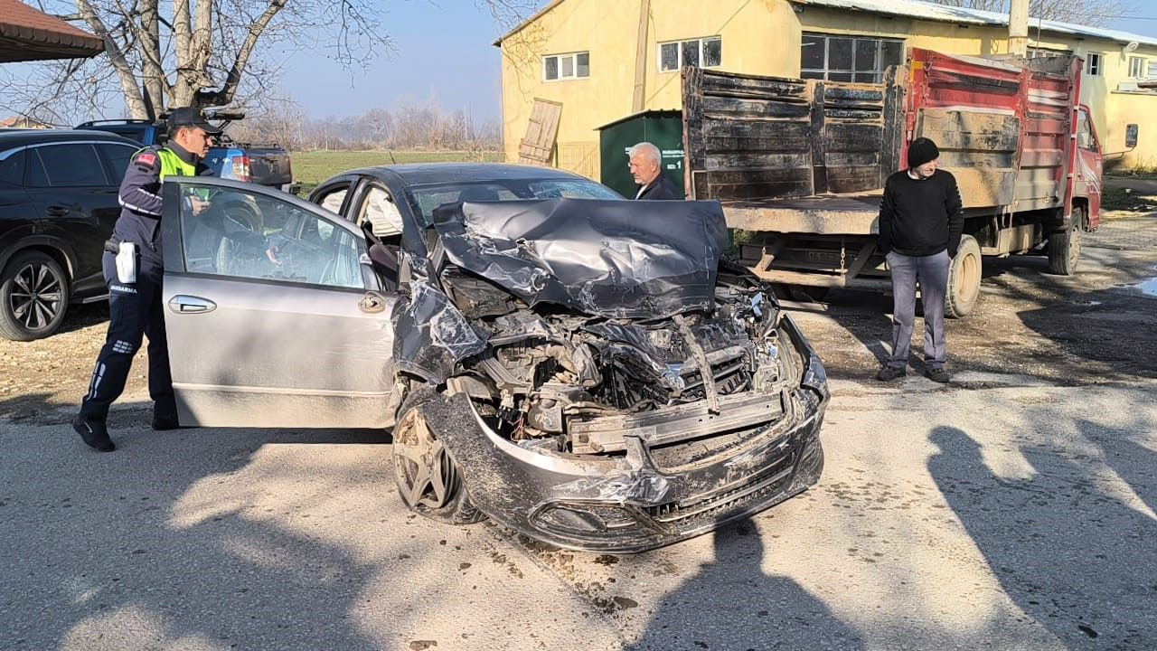 Bursa İnegöl'de kaza: 3 yaralı - Sayfa 2