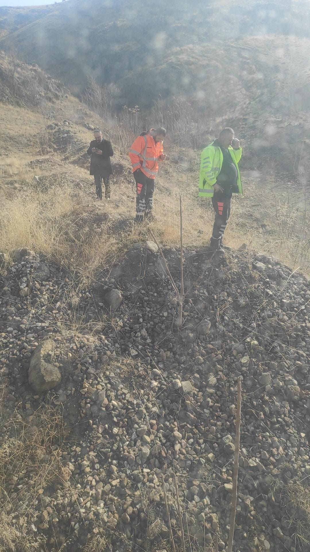 Ankara'da Yolcu Treni Raylara Düşen Kayaya Çarptı - Sayfa 1